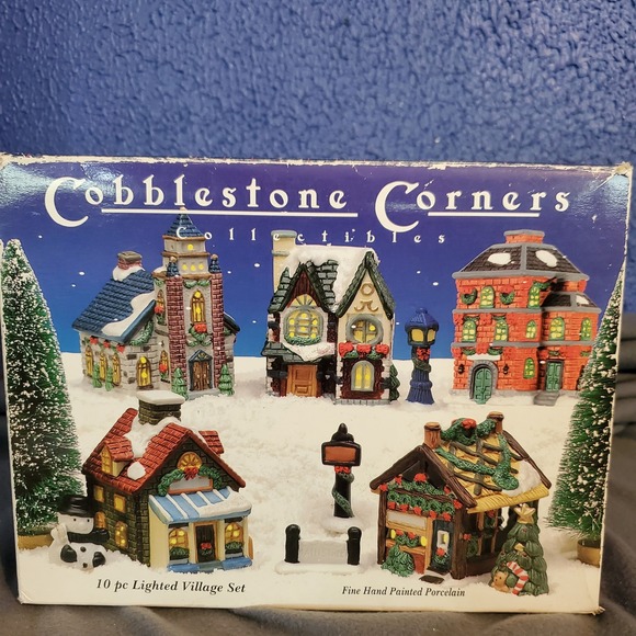 Cobblestone Corners Lighted Christmas Village Set 10 Piece Holiday Decor - Picture 1 of 11